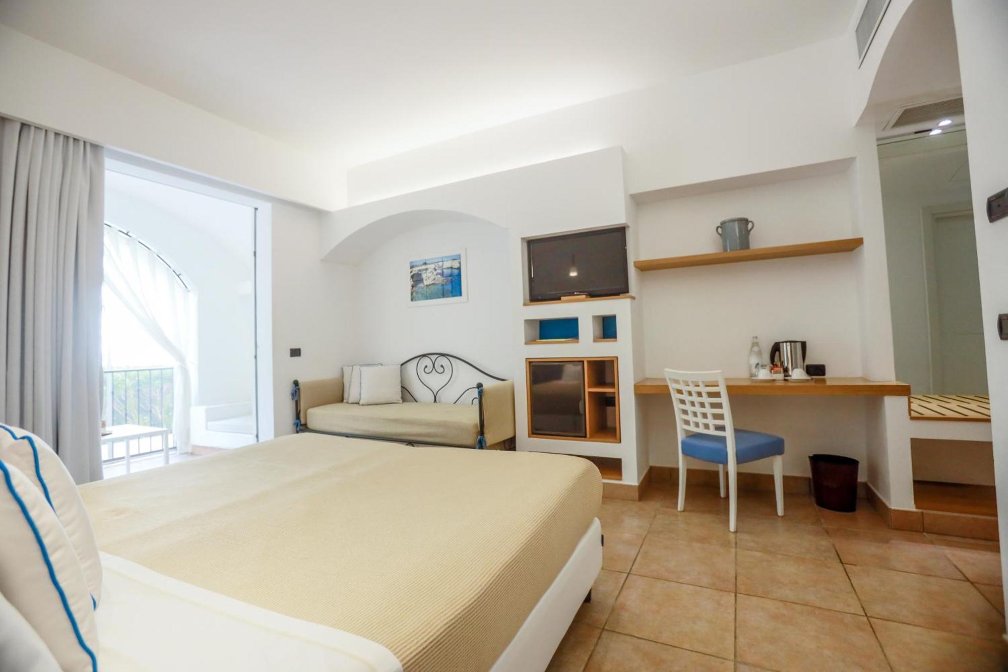Superior Double Room,1742706998:JPEG