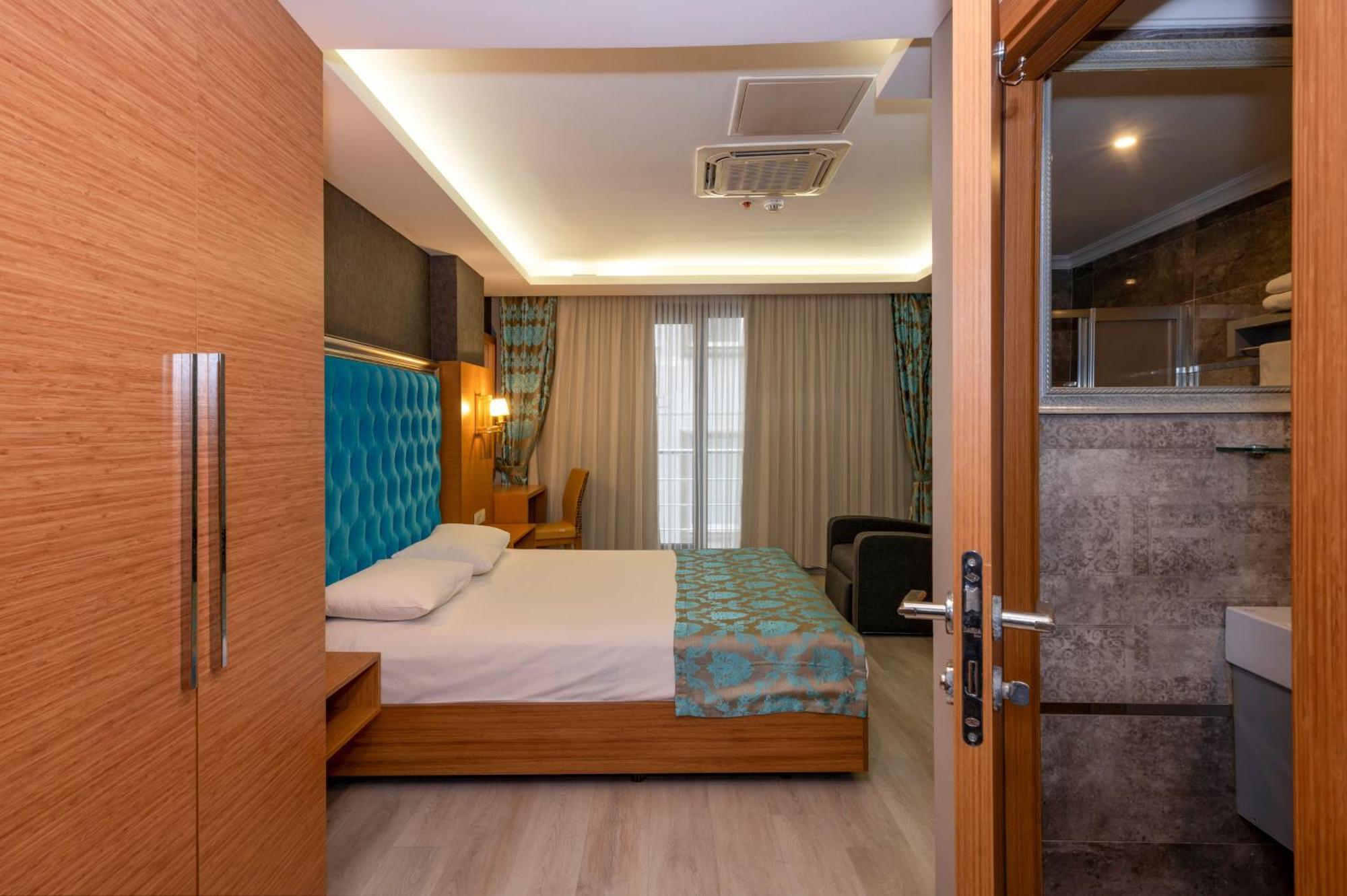 Deluxe Single Room