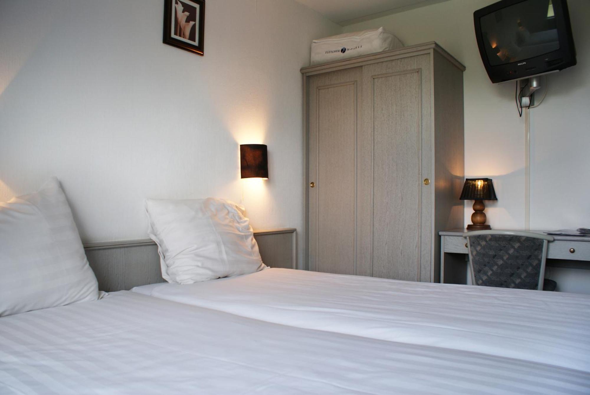 Standard Double Room,1282042747:JPEG