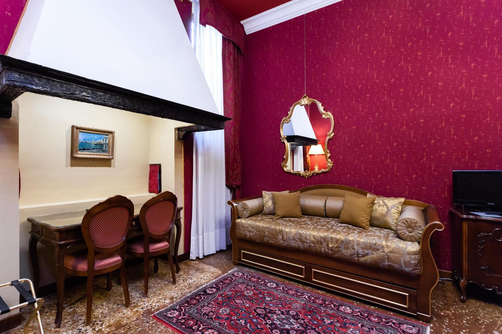 Superior Triple Room