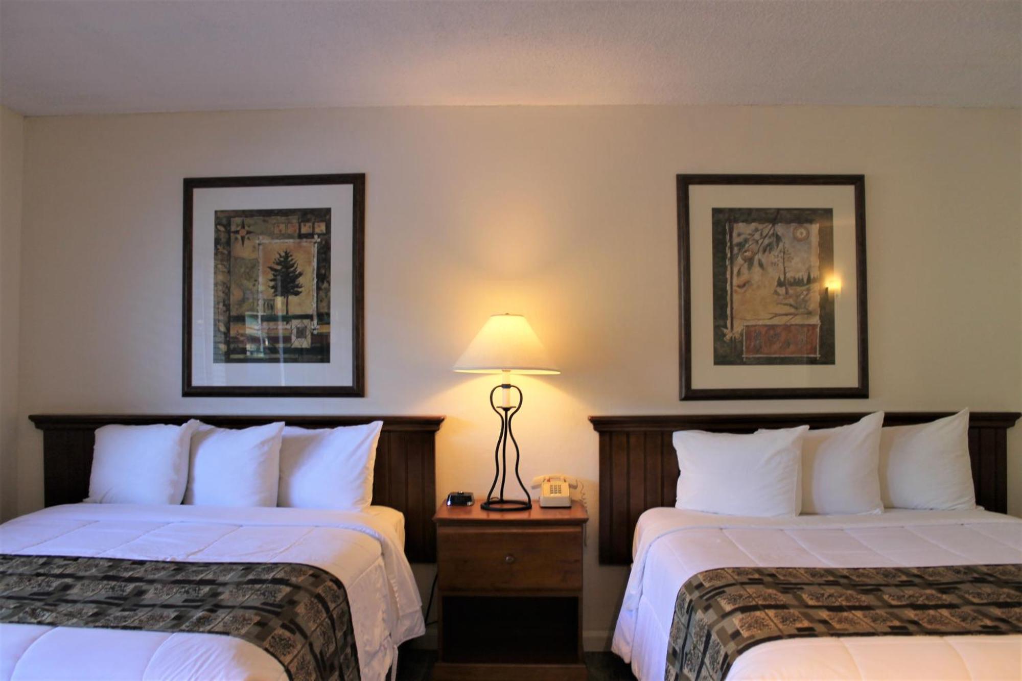 Queen Room Two Queen Beds