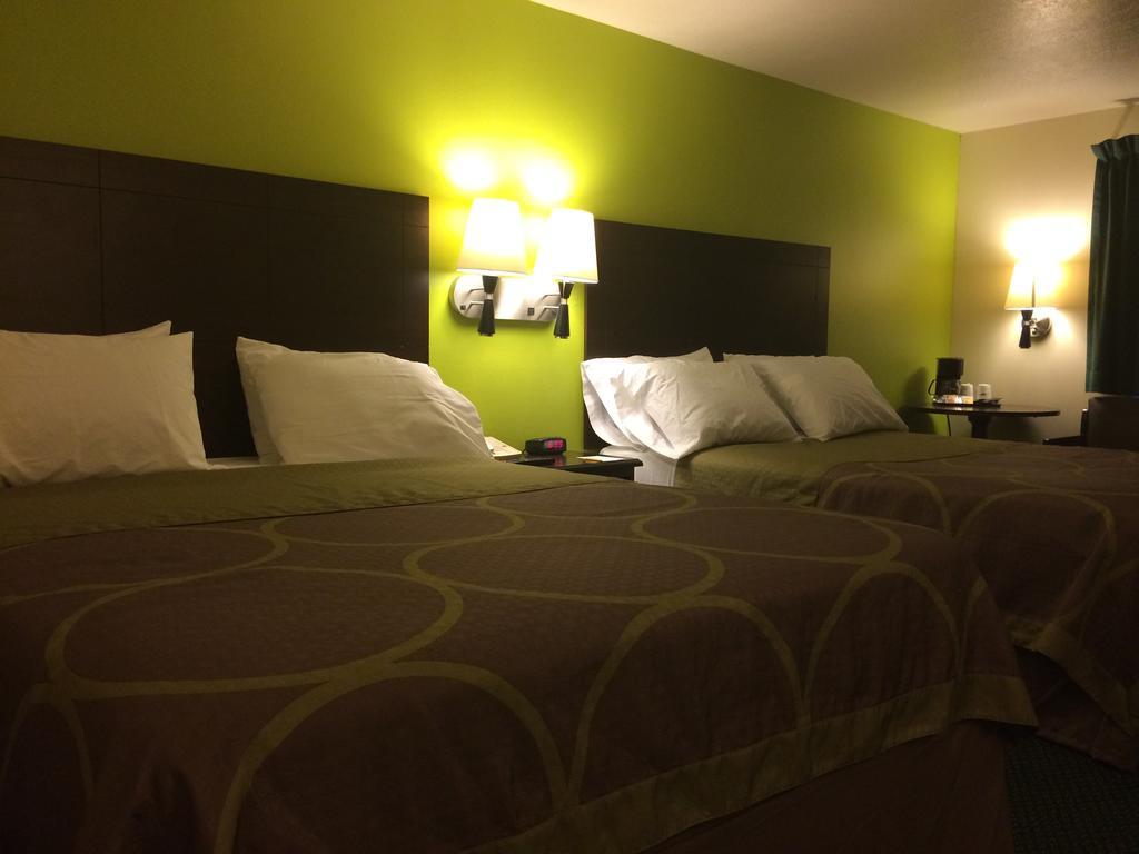 Double Room Two Double Beds Non-Smoking
