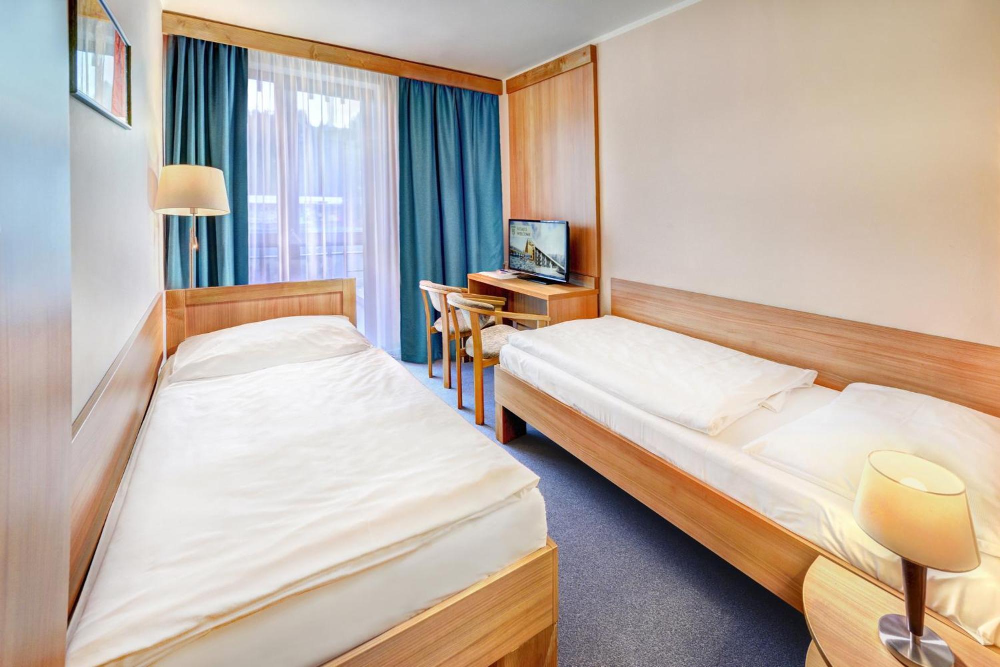 Economy Twin Room