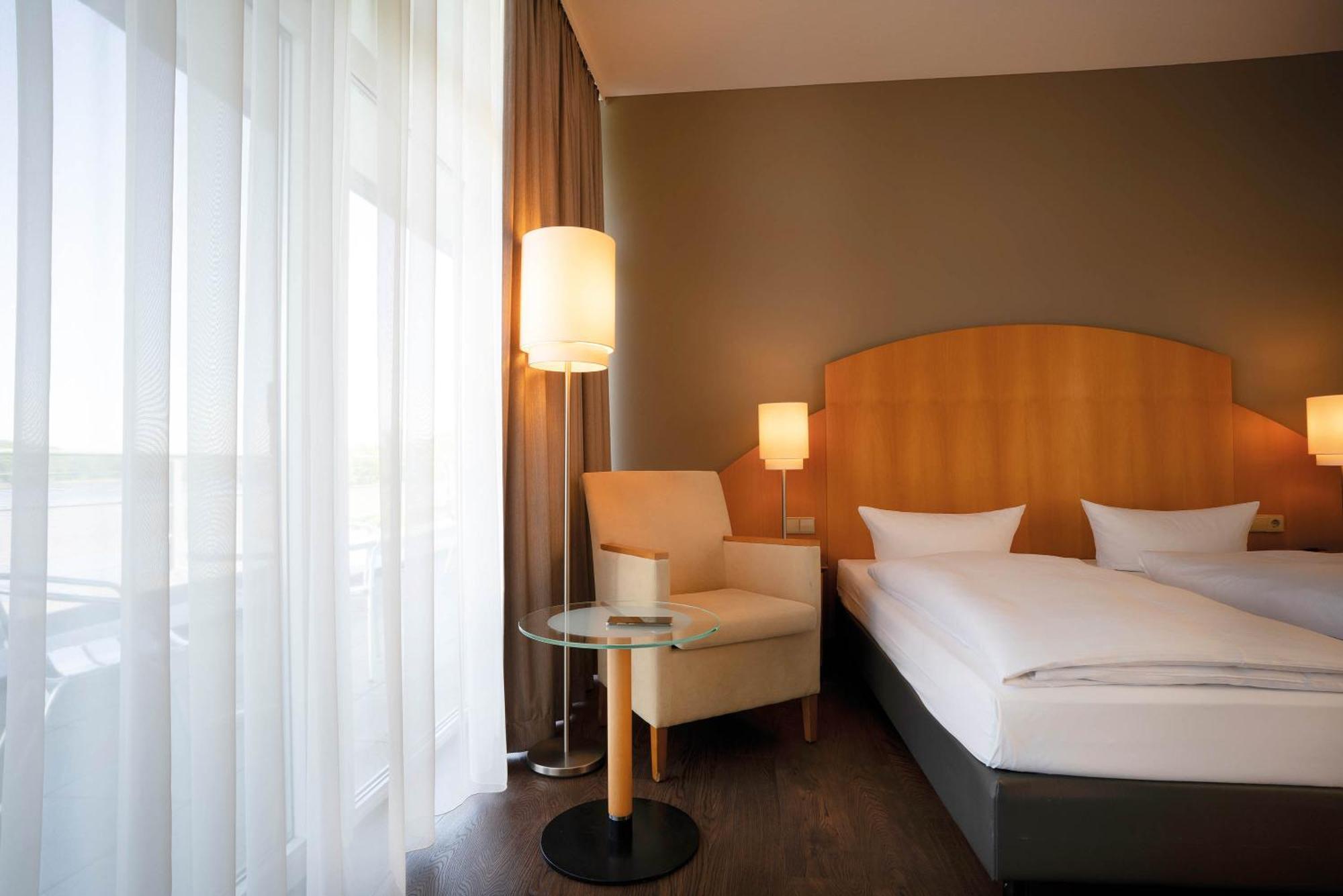 Superior Plus Room