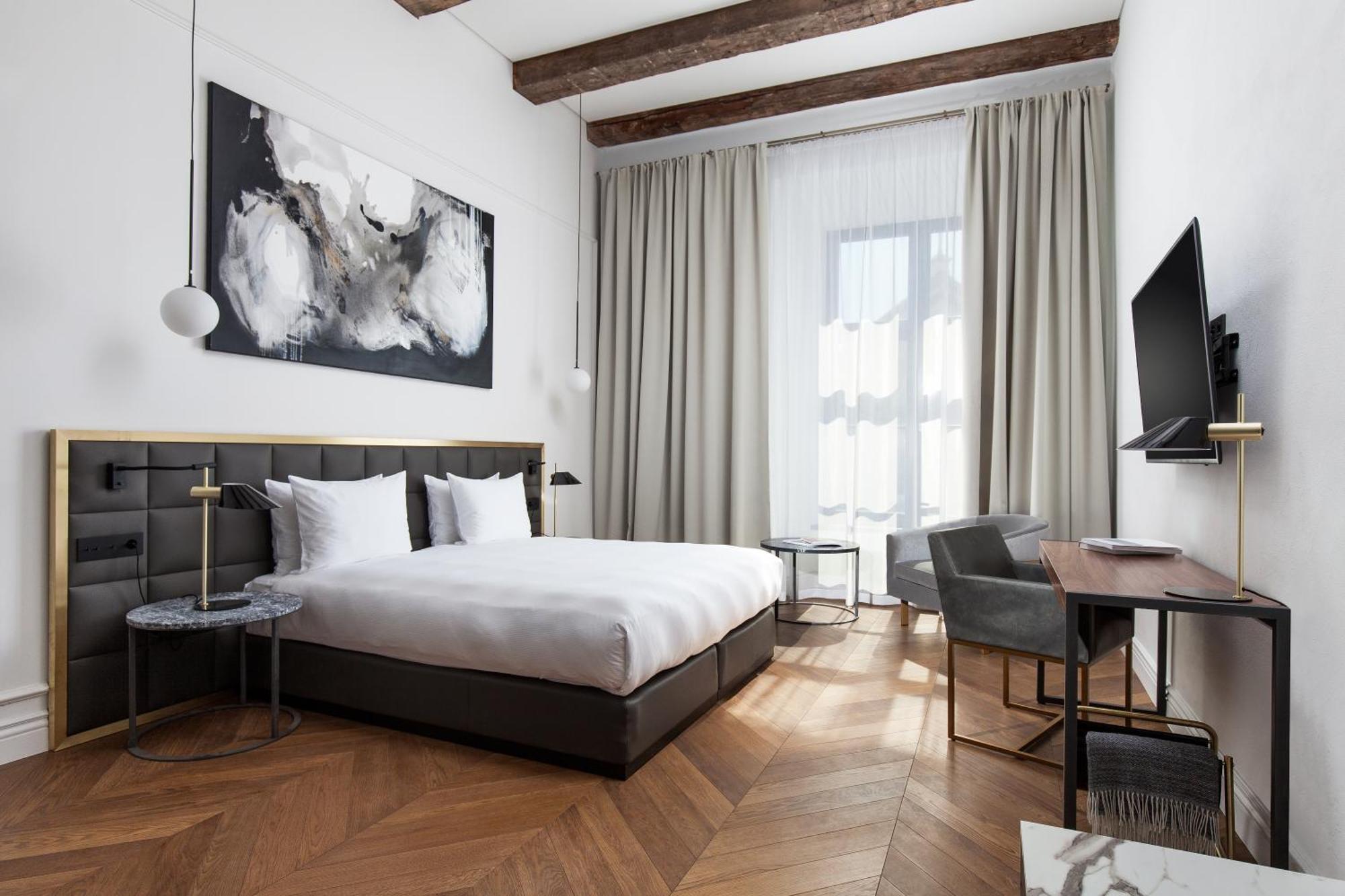 Deluxe Double or Twin Room with Sauna Access