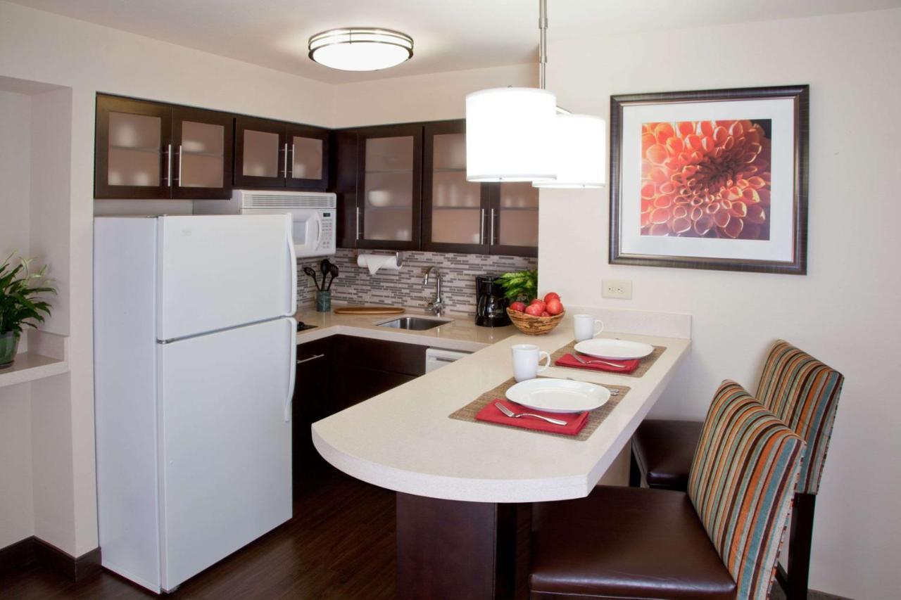 One-Bedroom Suite Two Double Beds