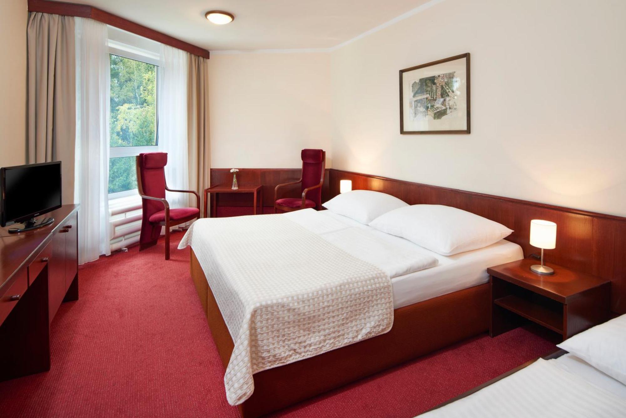 Economy Double or Twin Room Pool Access,1223847439:JPEG