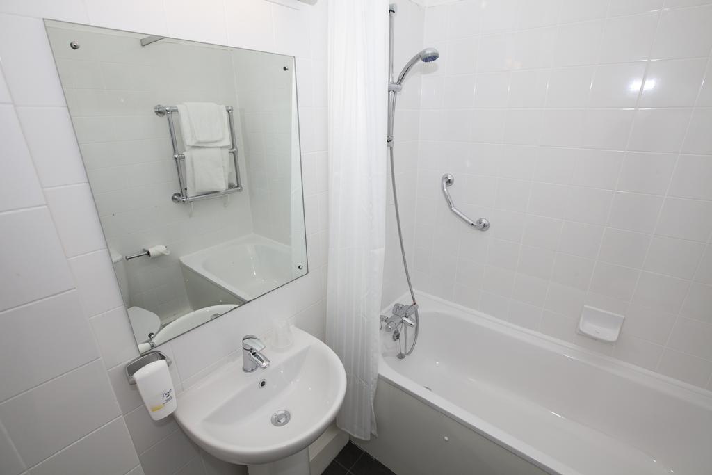 Single Room with Private Bathroom