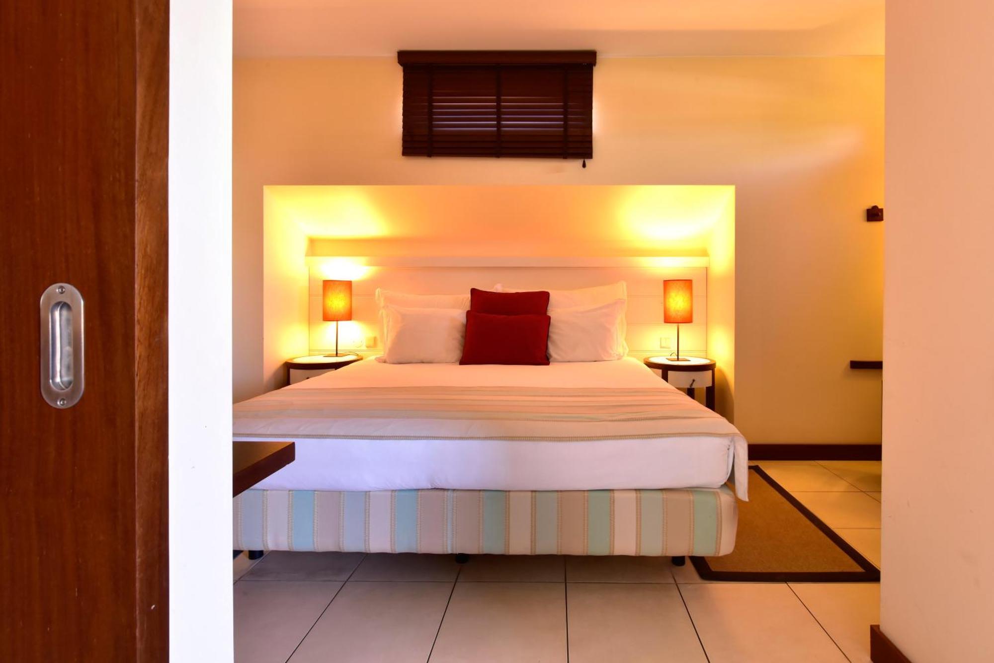 Suite com 2 Quartos (4 Adultos + 2 Crianças)