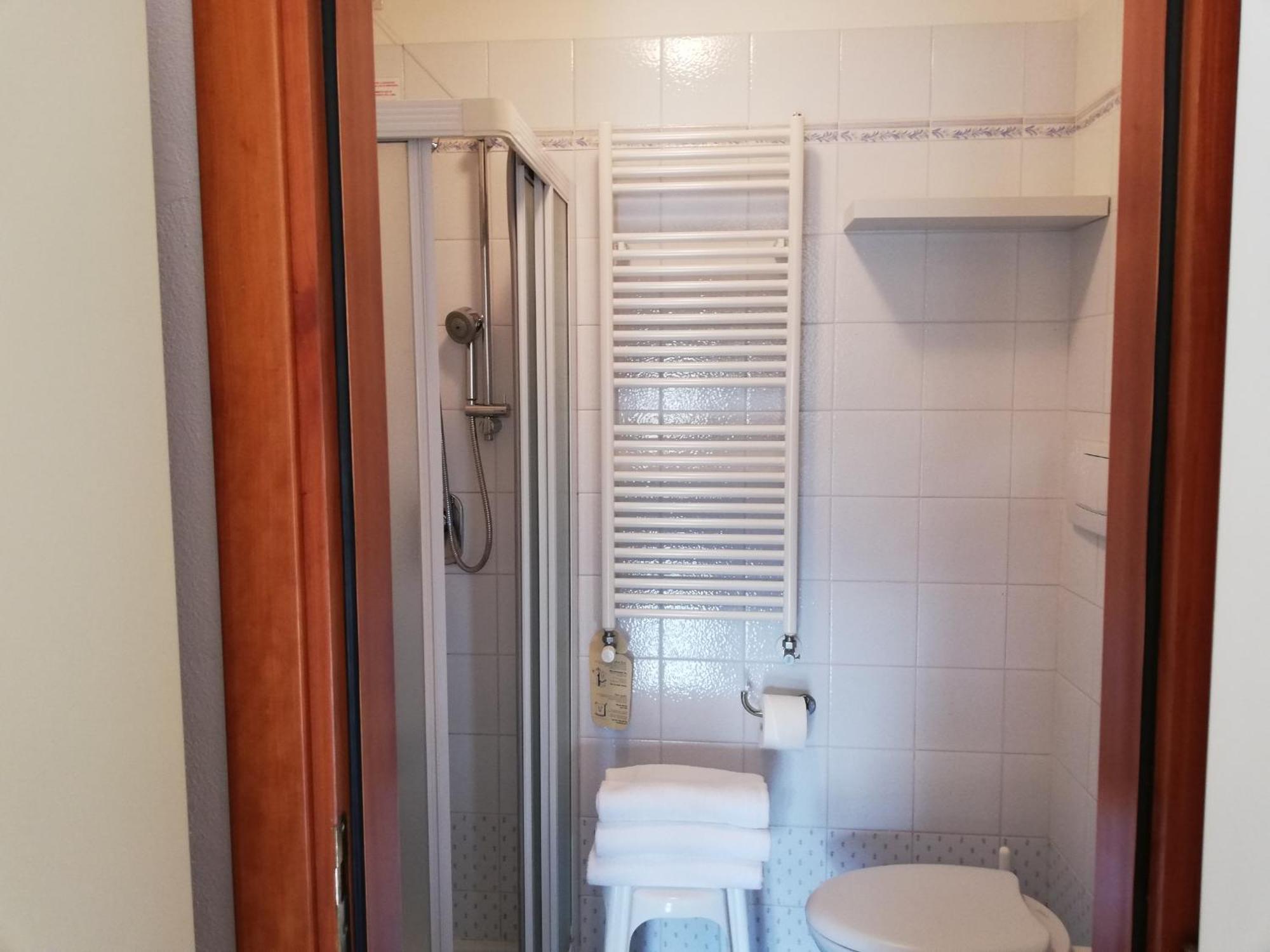 Camera Familiare con Balcone (2 Adulti + 2 Bambini)