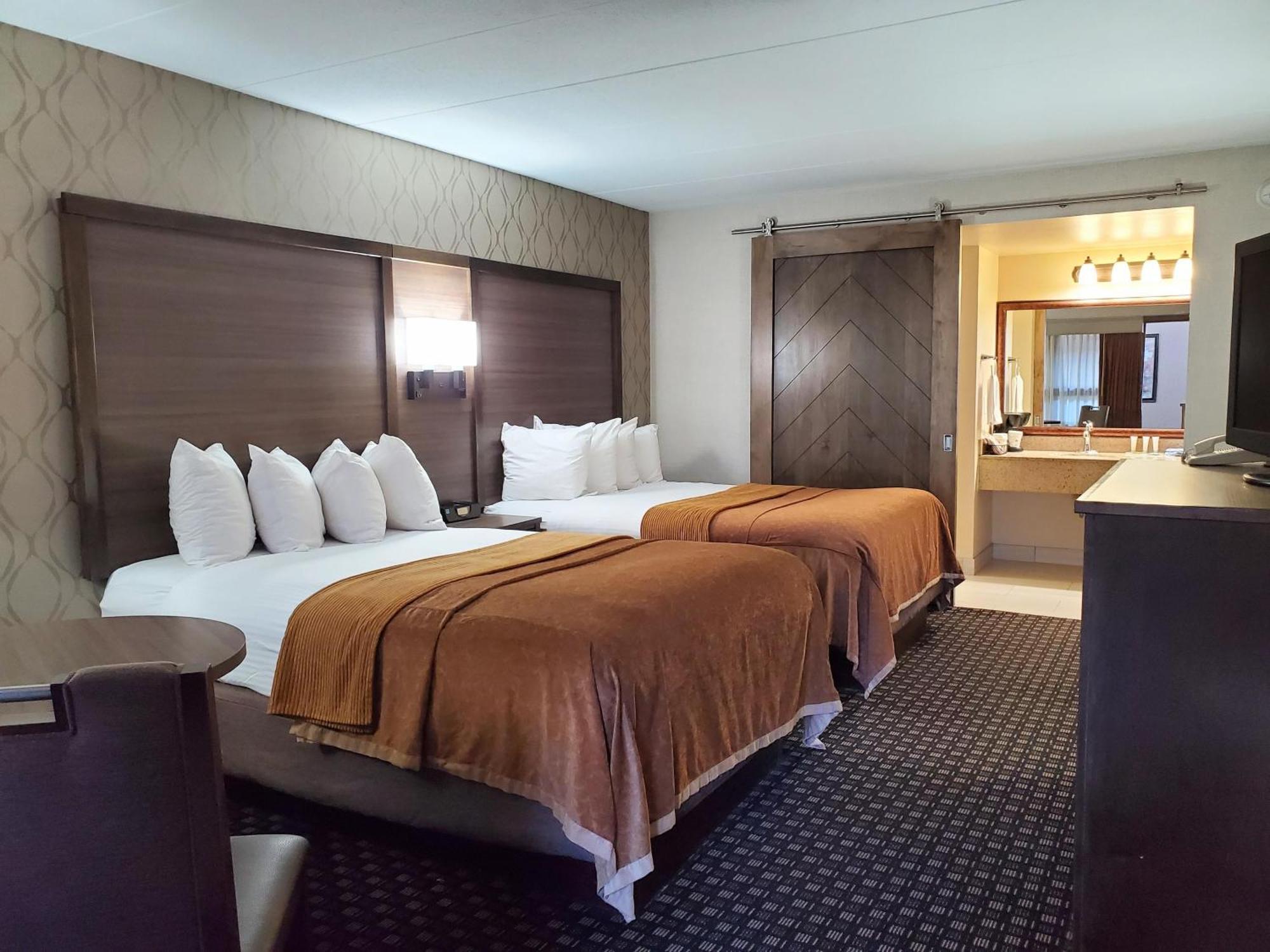 Double Room Two Double Beds Non-Smoking
