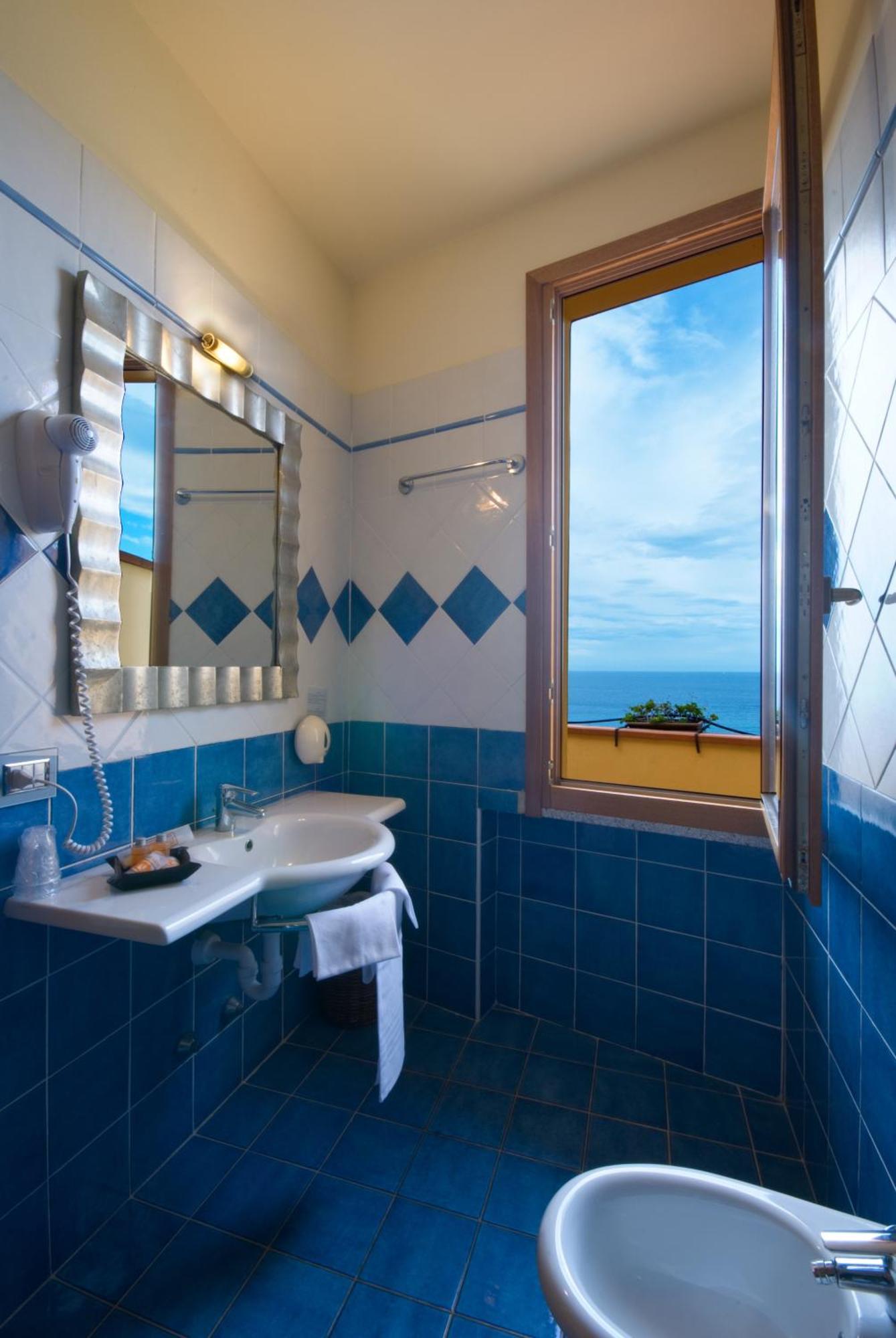 Doppelzimmer mit Meerblick