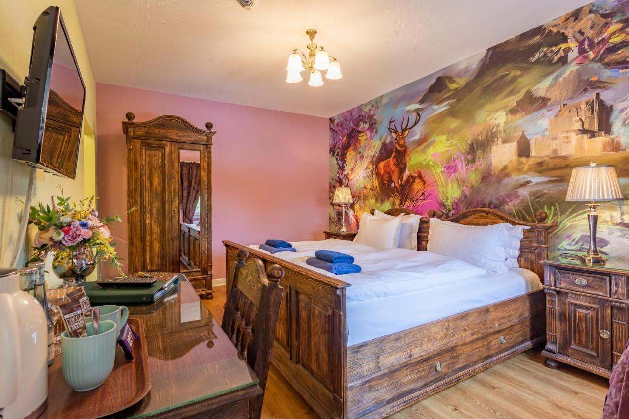Scottish Room,1287676849:JPEG