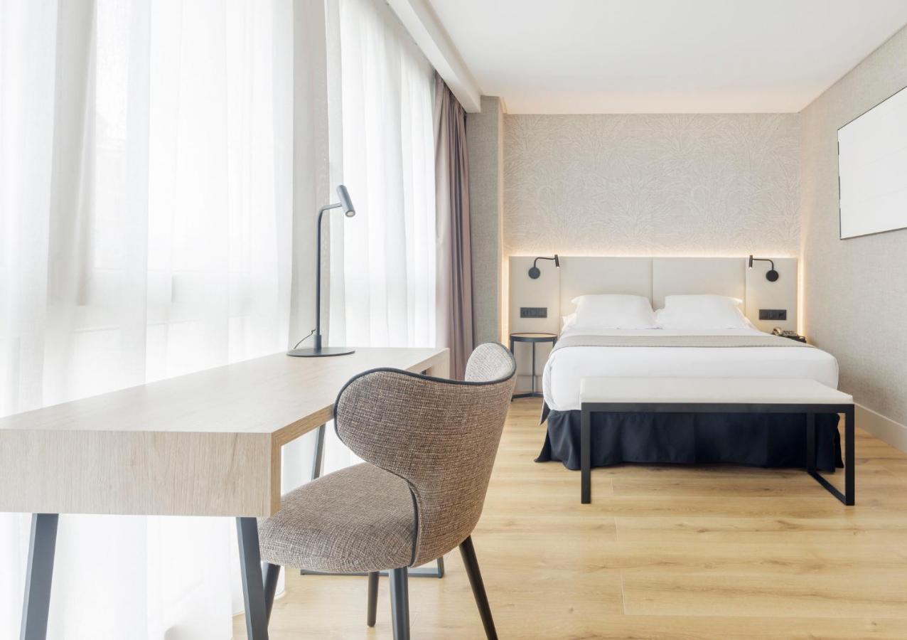 Double or Twin Room,1233968024:JPEG