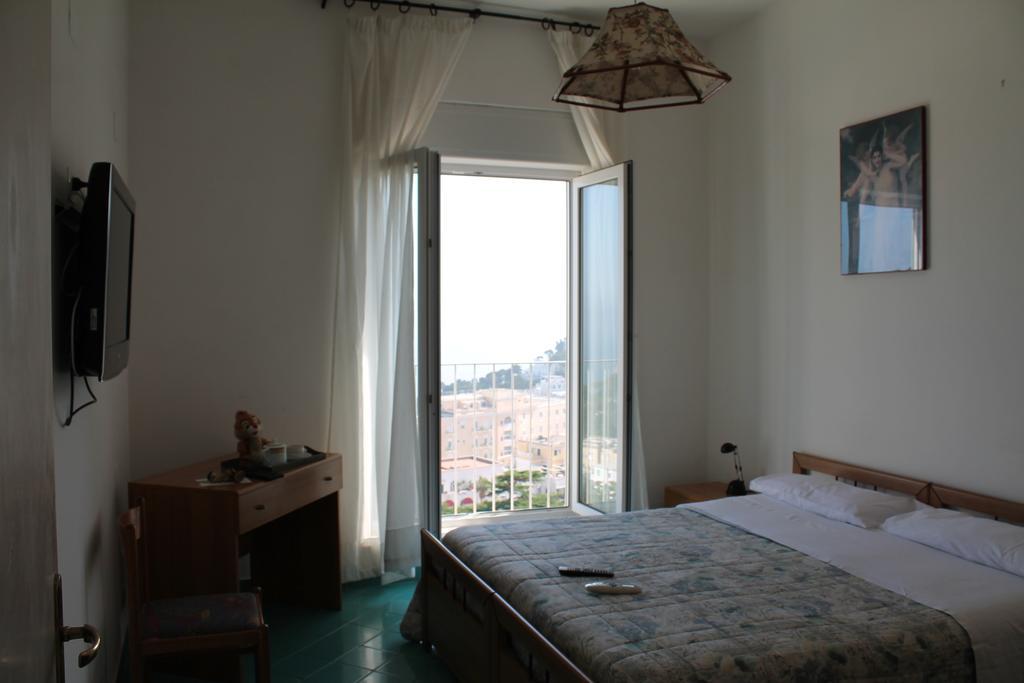 Classic Double Room Sea View,123150883:JPEG