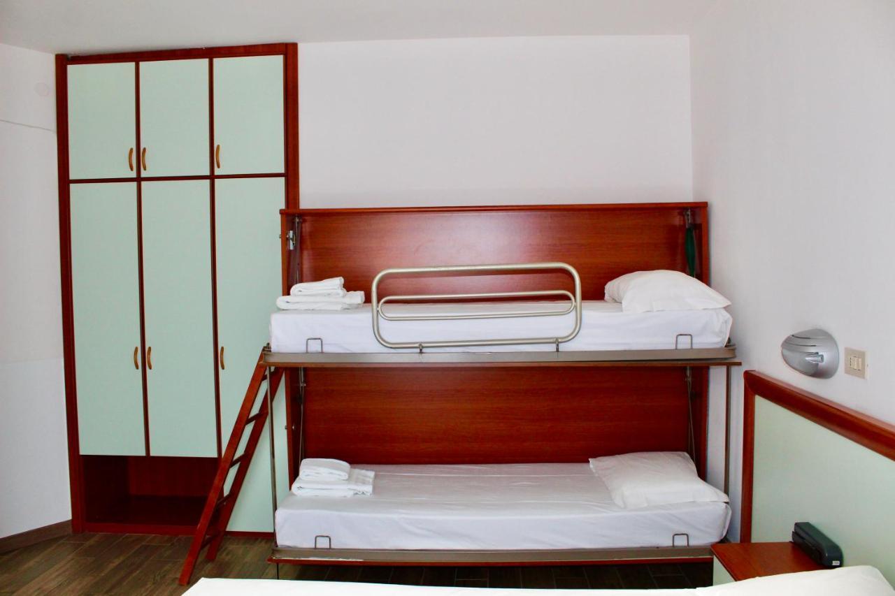 Quadruple Room,1234311404:JPEG
