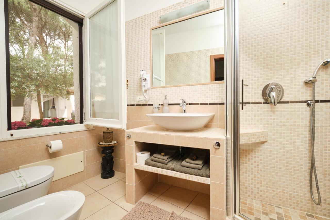 Chambre Double ou Lits Jumeaux avec Salle de Bains Privative Externe