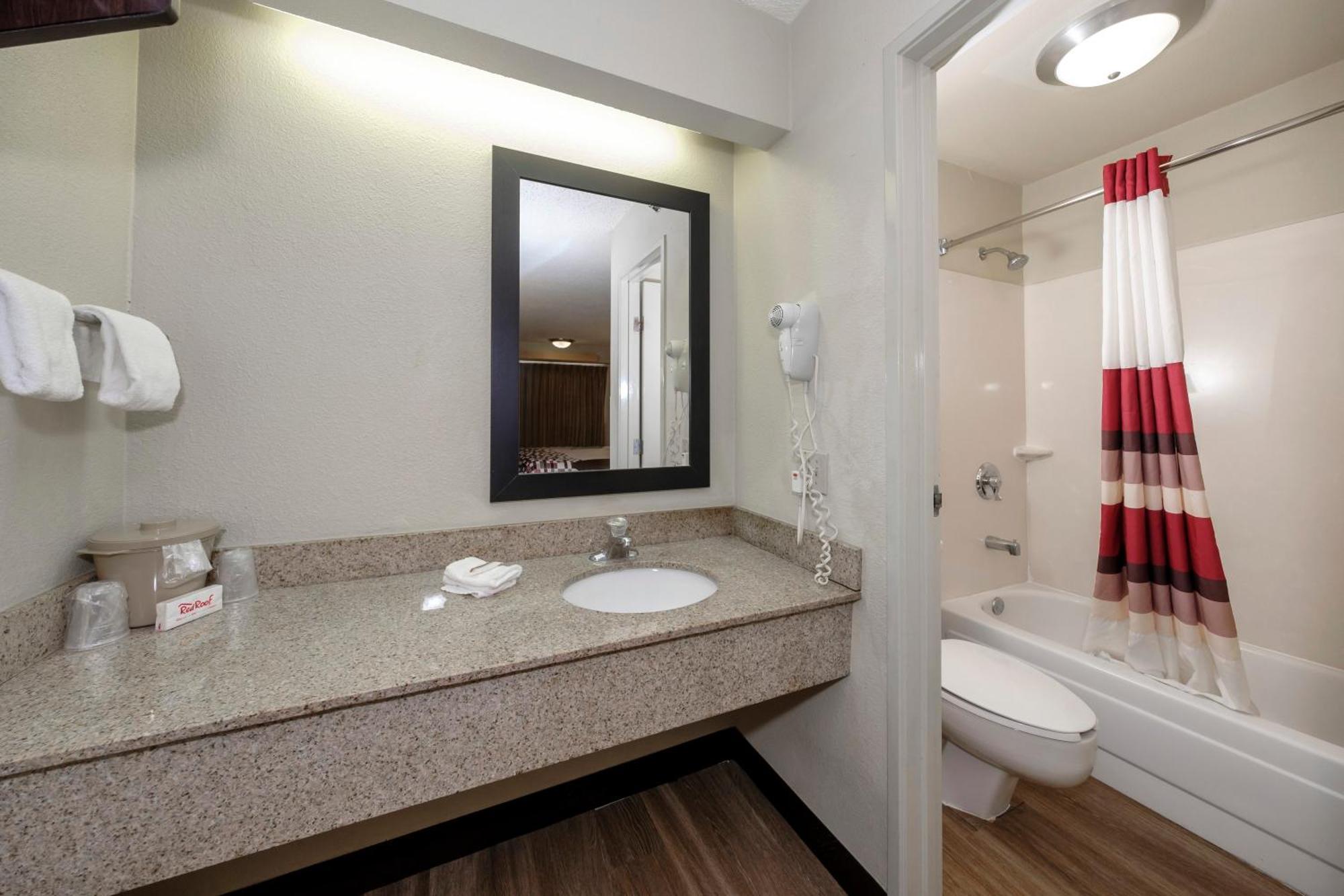 Deluxe Room Two Double Beds Non-Smoking