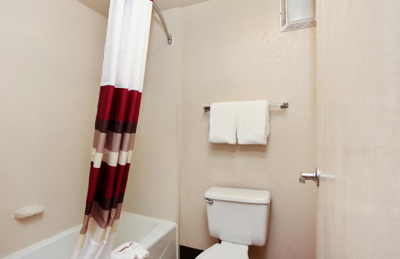 Deluxe Room with Two Queen Beds Non-Smoking