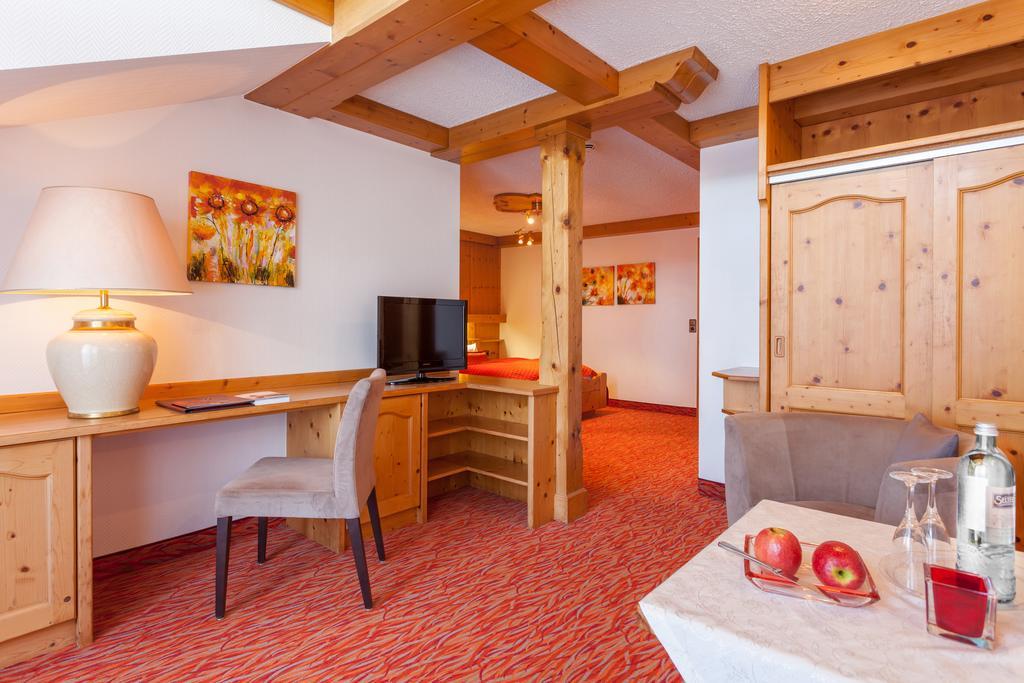 Double Room Type II,124460952:JPEG