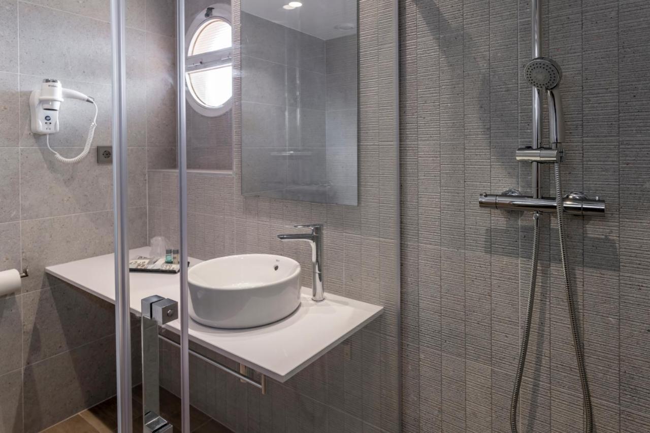 Standard Double Room,1244977306:JPEG