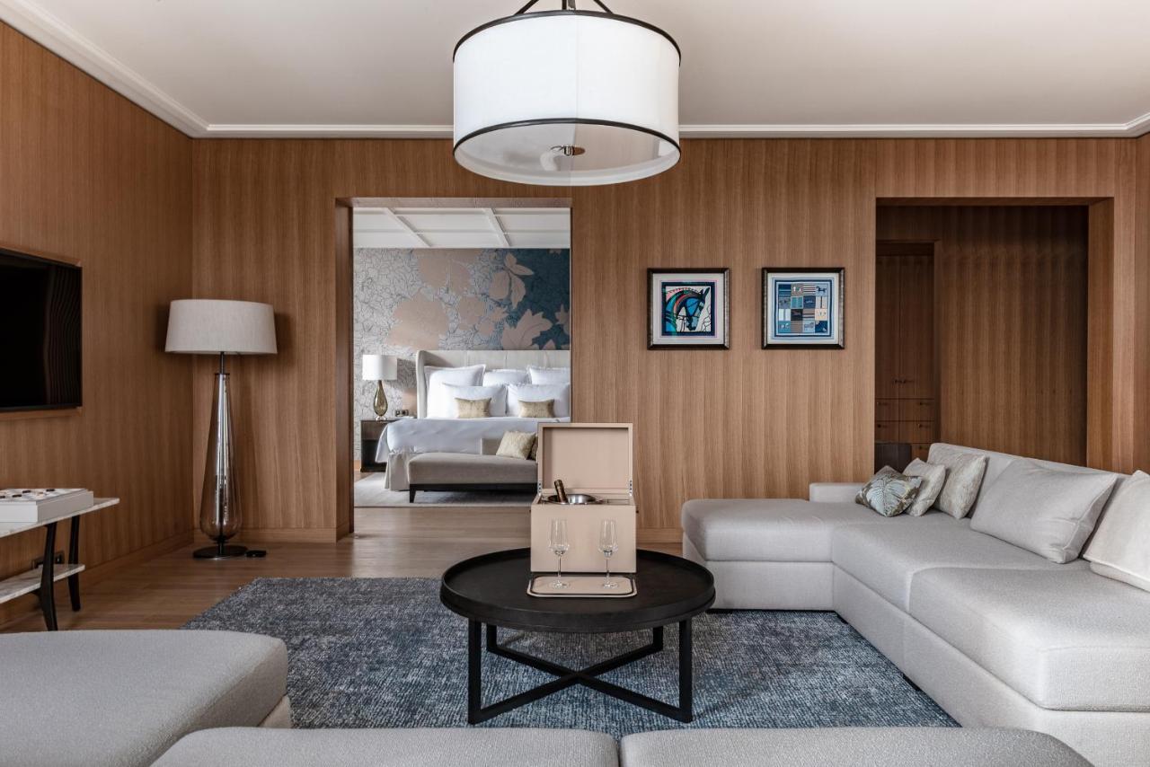 Josephine Suite,1245218656:JPEG