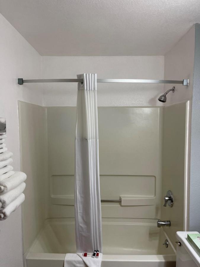 Queen Suite Two Queen Beds Non-Smoking