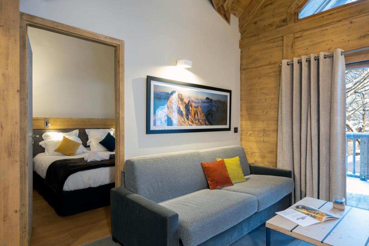 One-Bedroom Apartment Spa Access,1247696236:JPEG