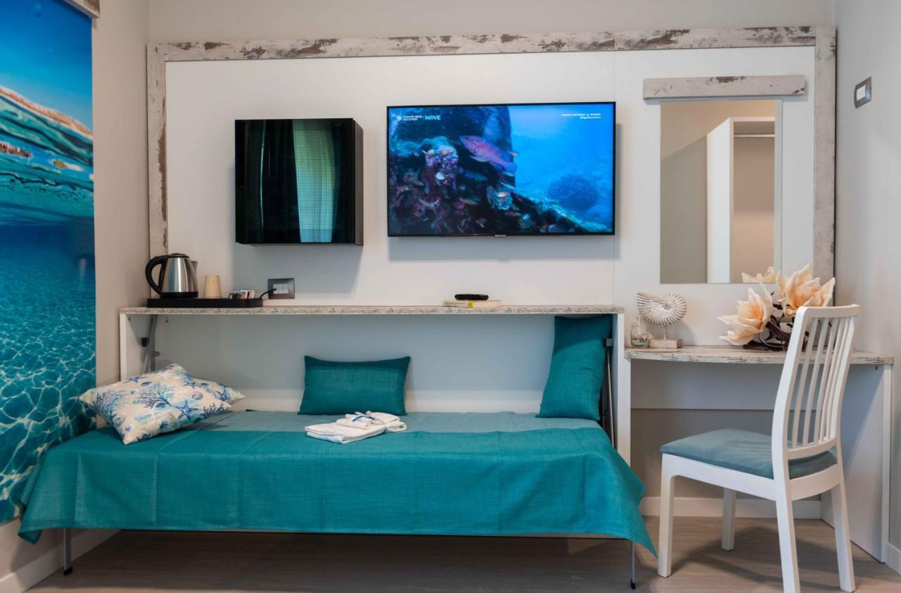 Large Double or Twin Room,1247998330:JPEG