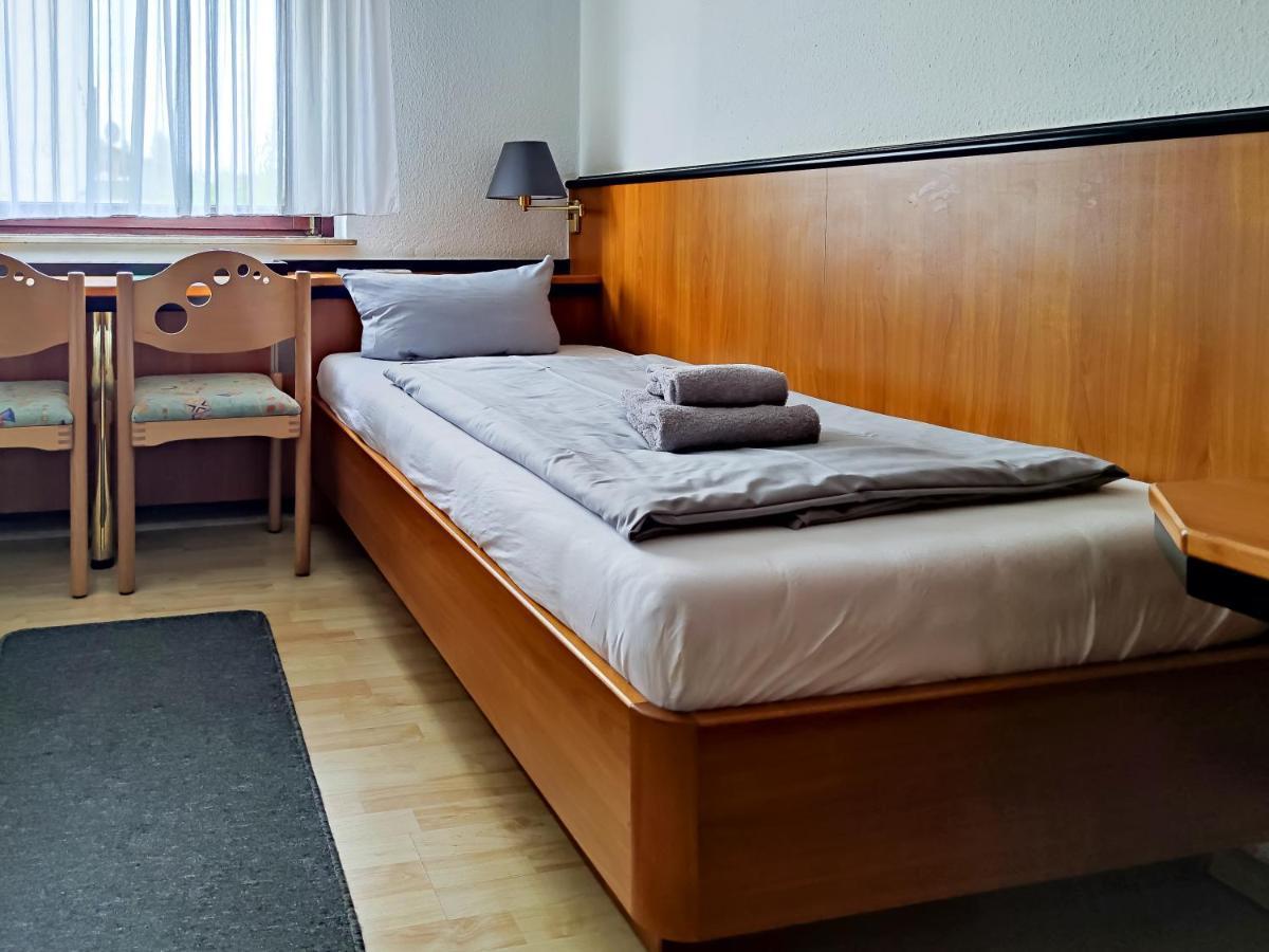Single Room,1251659293:JPEG