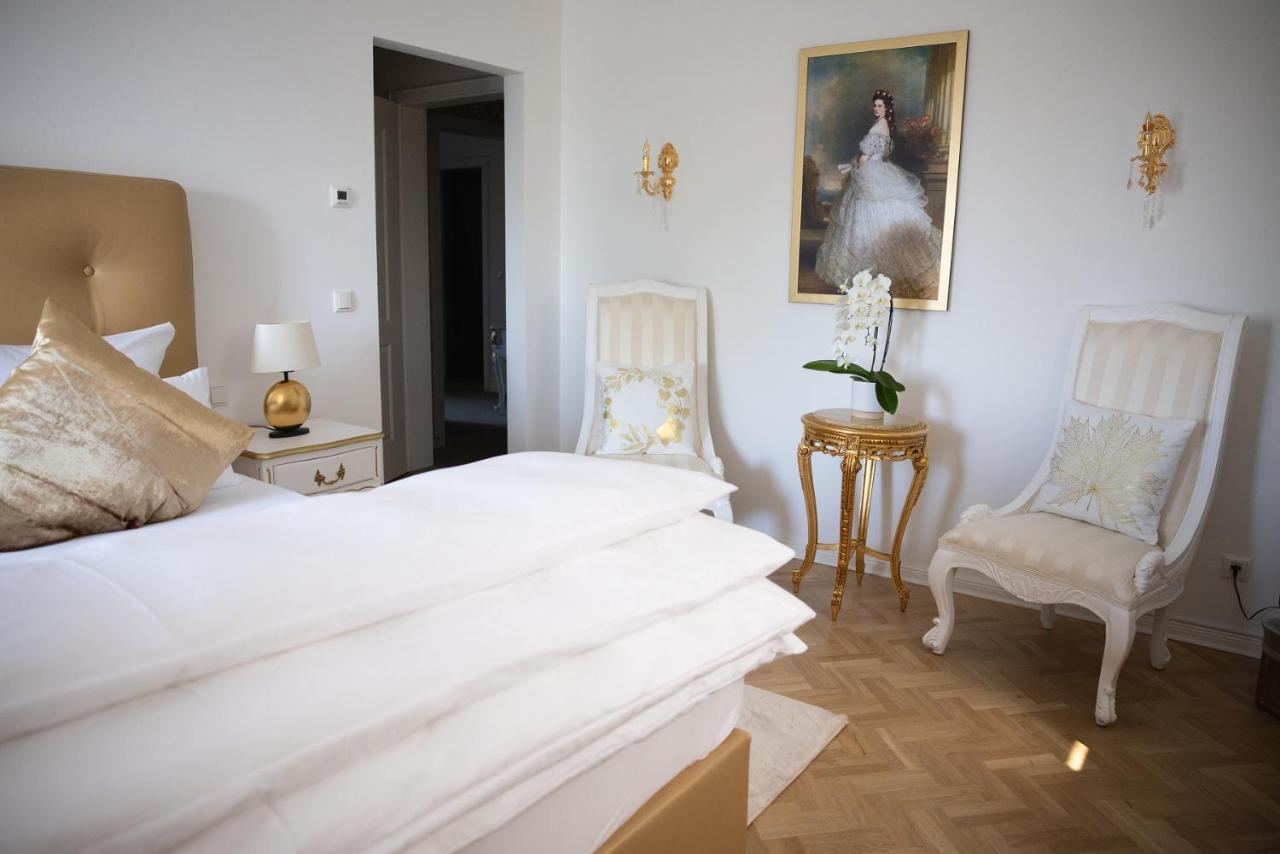 Suite Castle