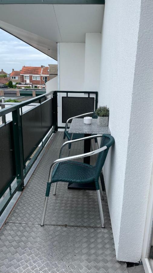 Deluxe Double Room Balcony,1246804804:JPEG