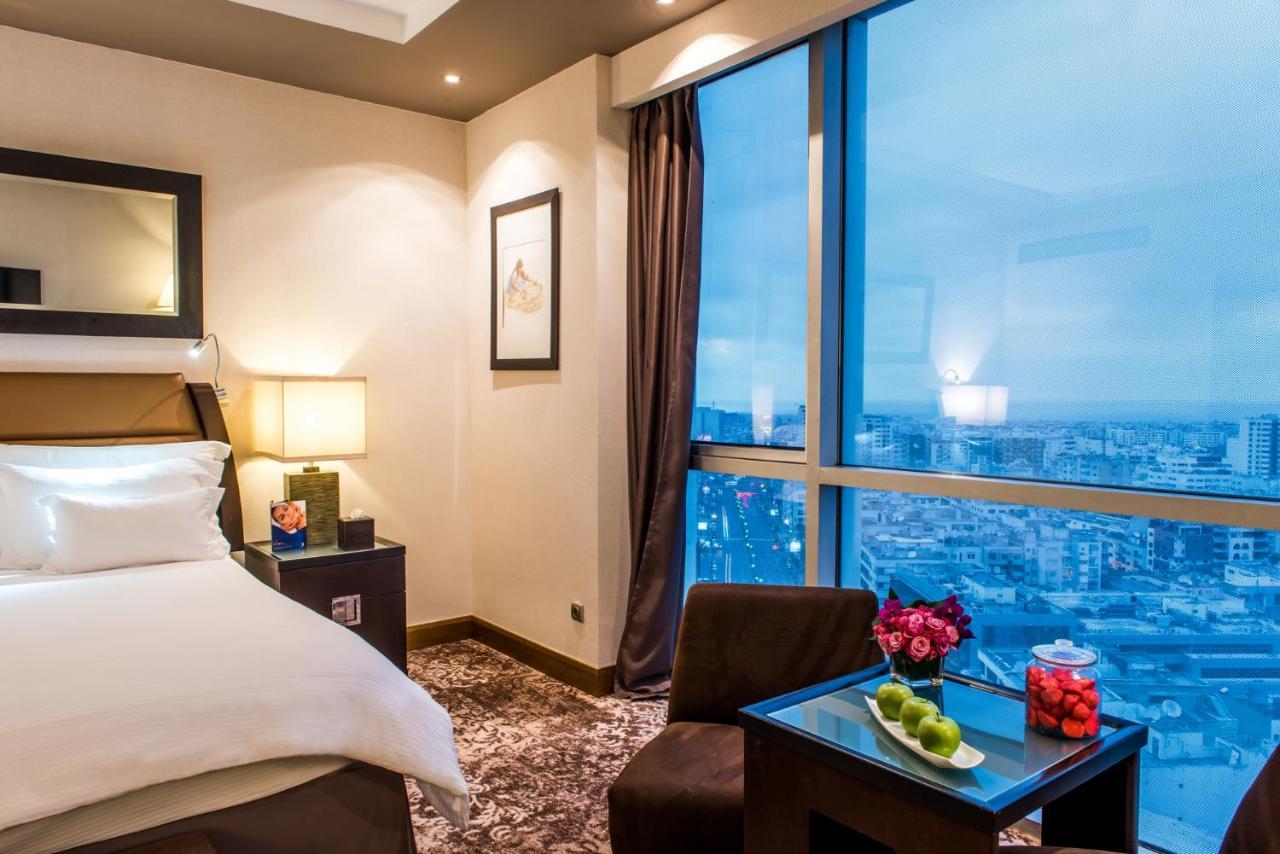 Premium Room King Size Bed City Ocean View