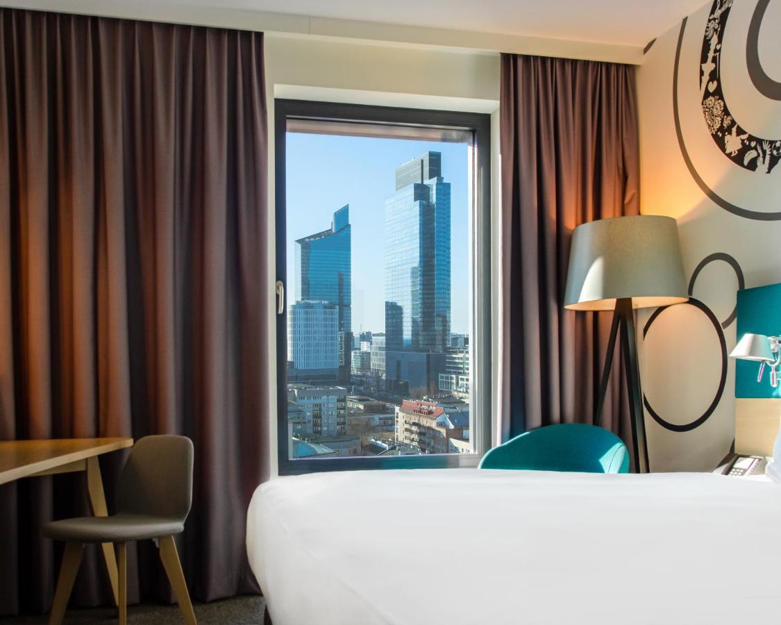 Habitación Doble con cama grande con vistas a la ciudad