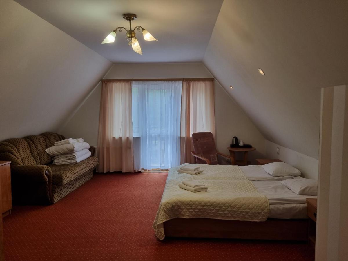 Quadruple Room Balcony,1257687601:JPEG