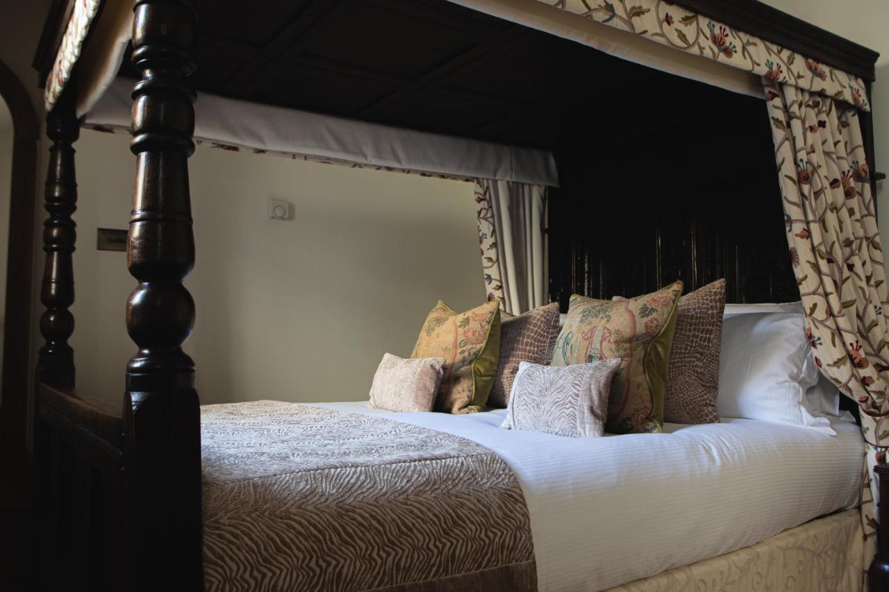 Deluxe King Suite Dog Friendly