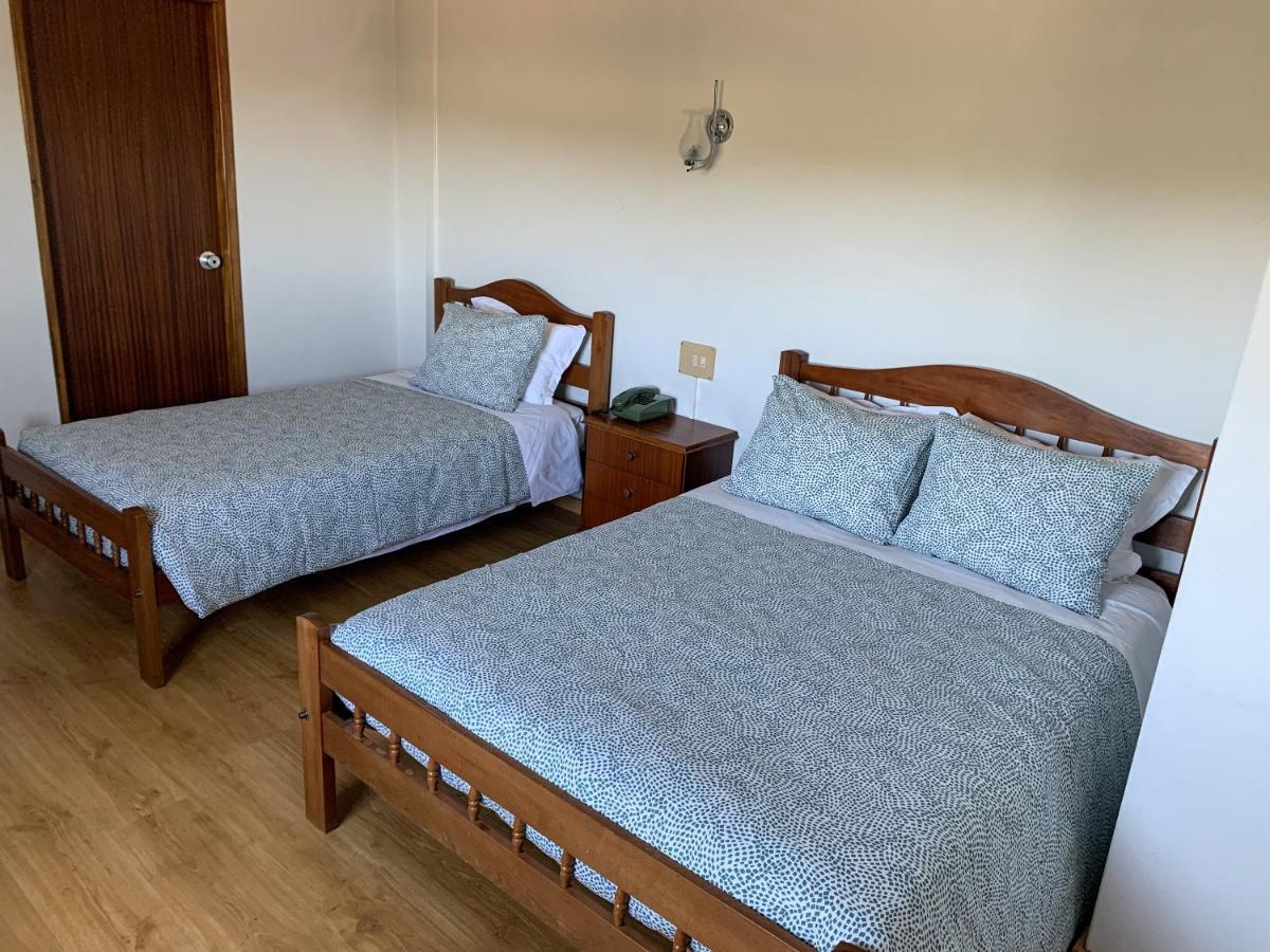 Economy Triple Room,1268832328:JPEG