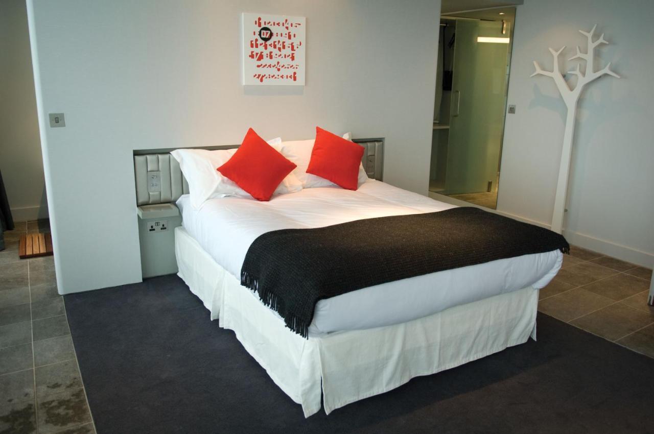 Feature Double Room Sea View