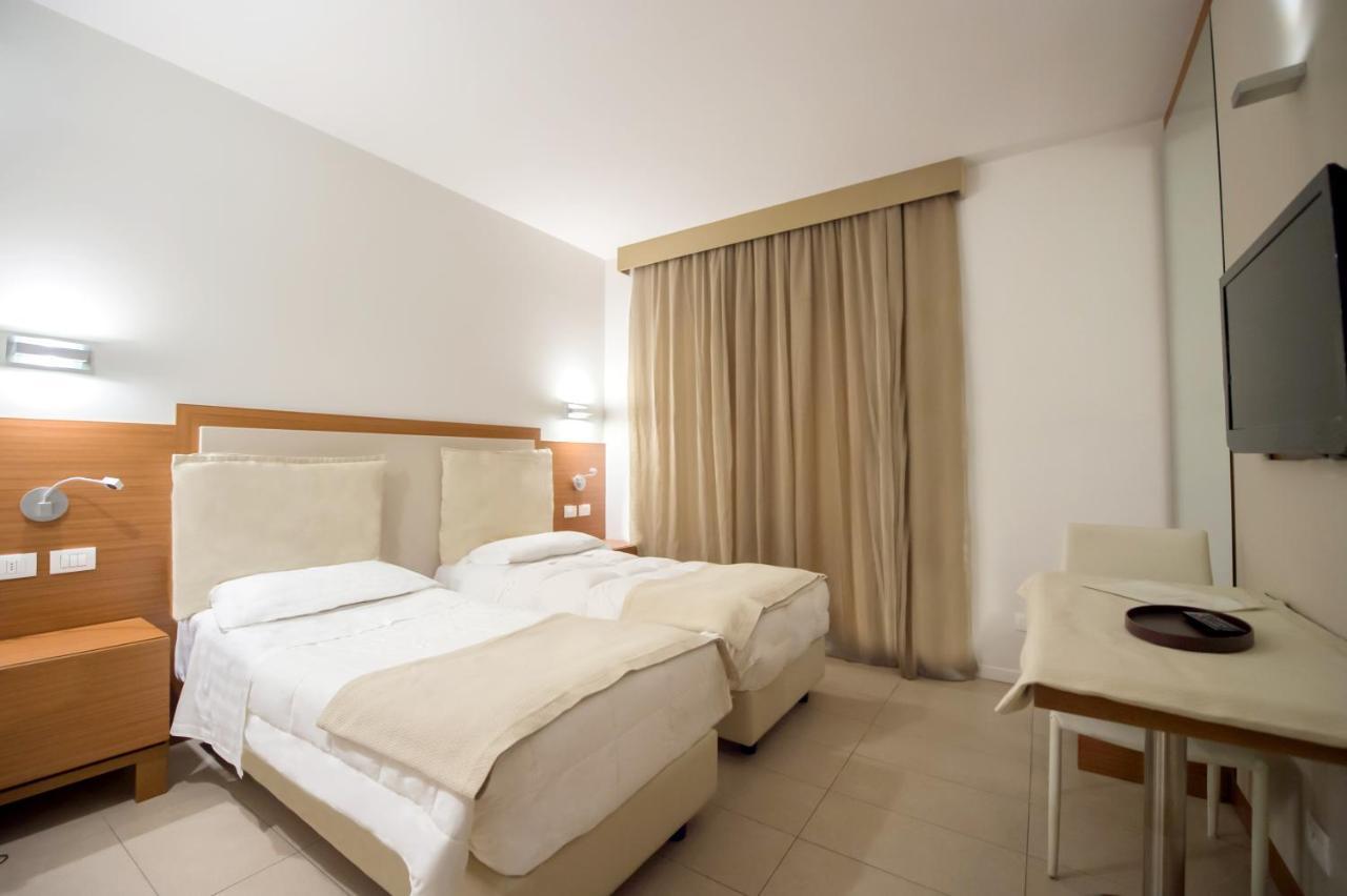 Triple Room Balcony,1270158427:JPEG