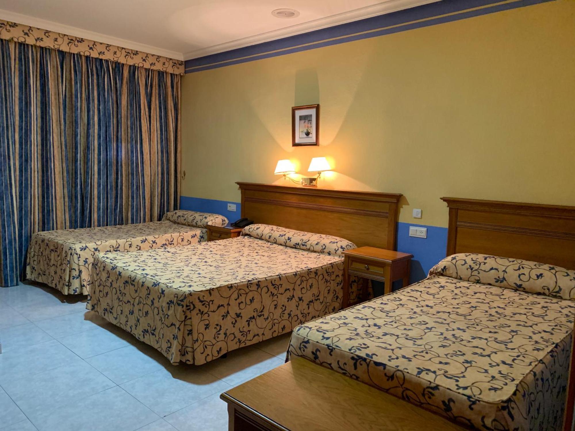 Triple Room,1272808276:JPEG