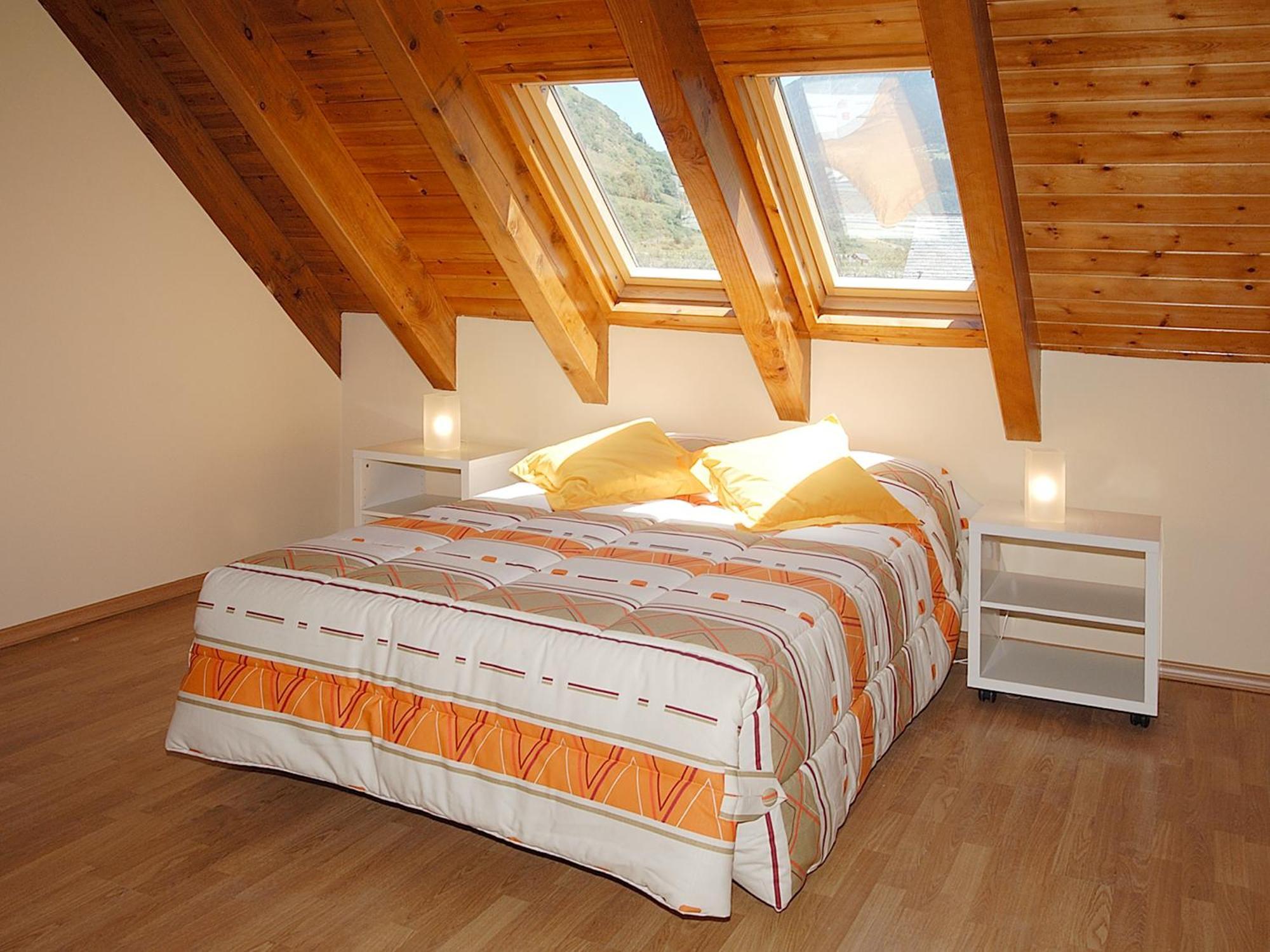 Duplex Apartment,701400304:JPEG