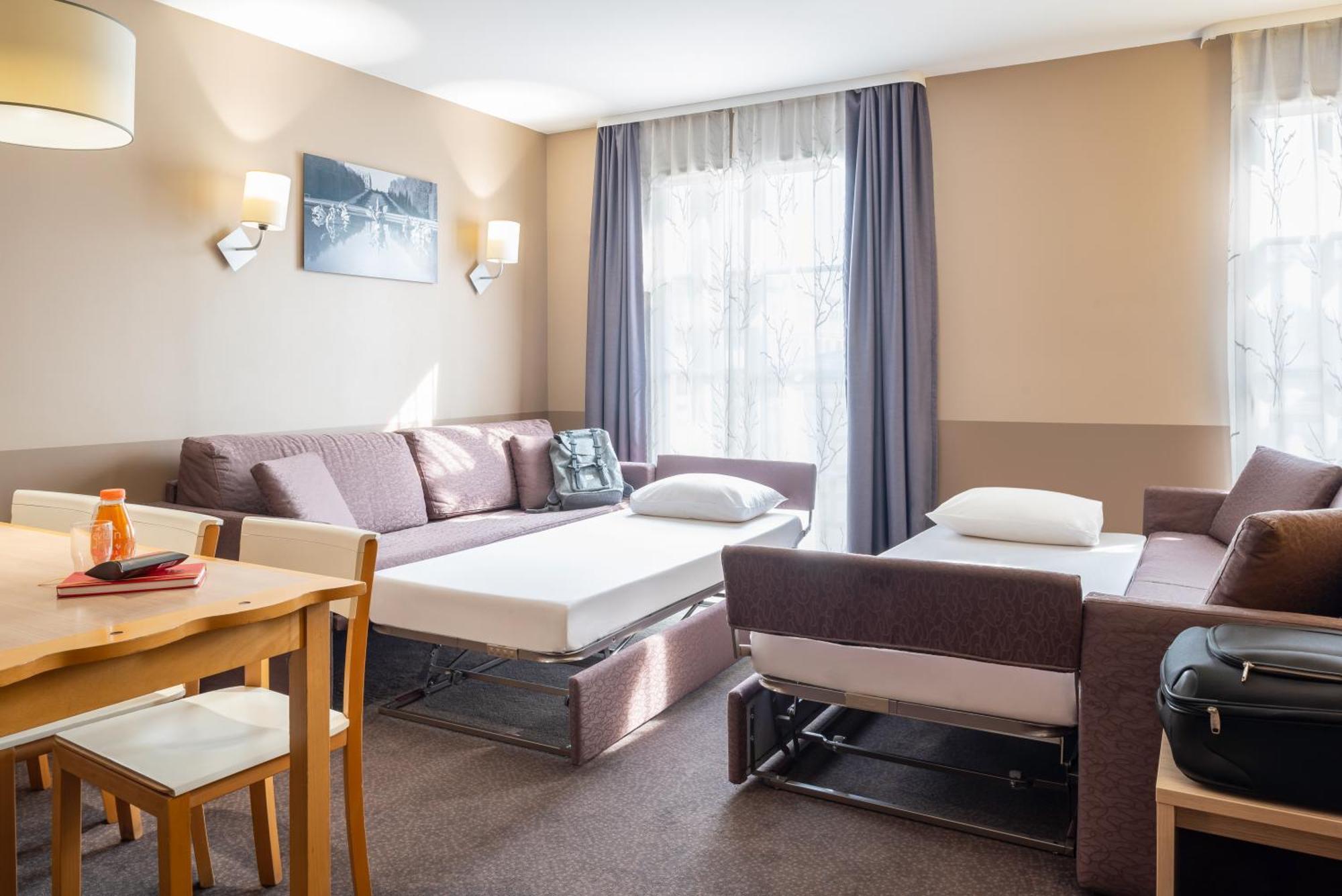 Two-Bedroom Apartment,1273848616:JPEG