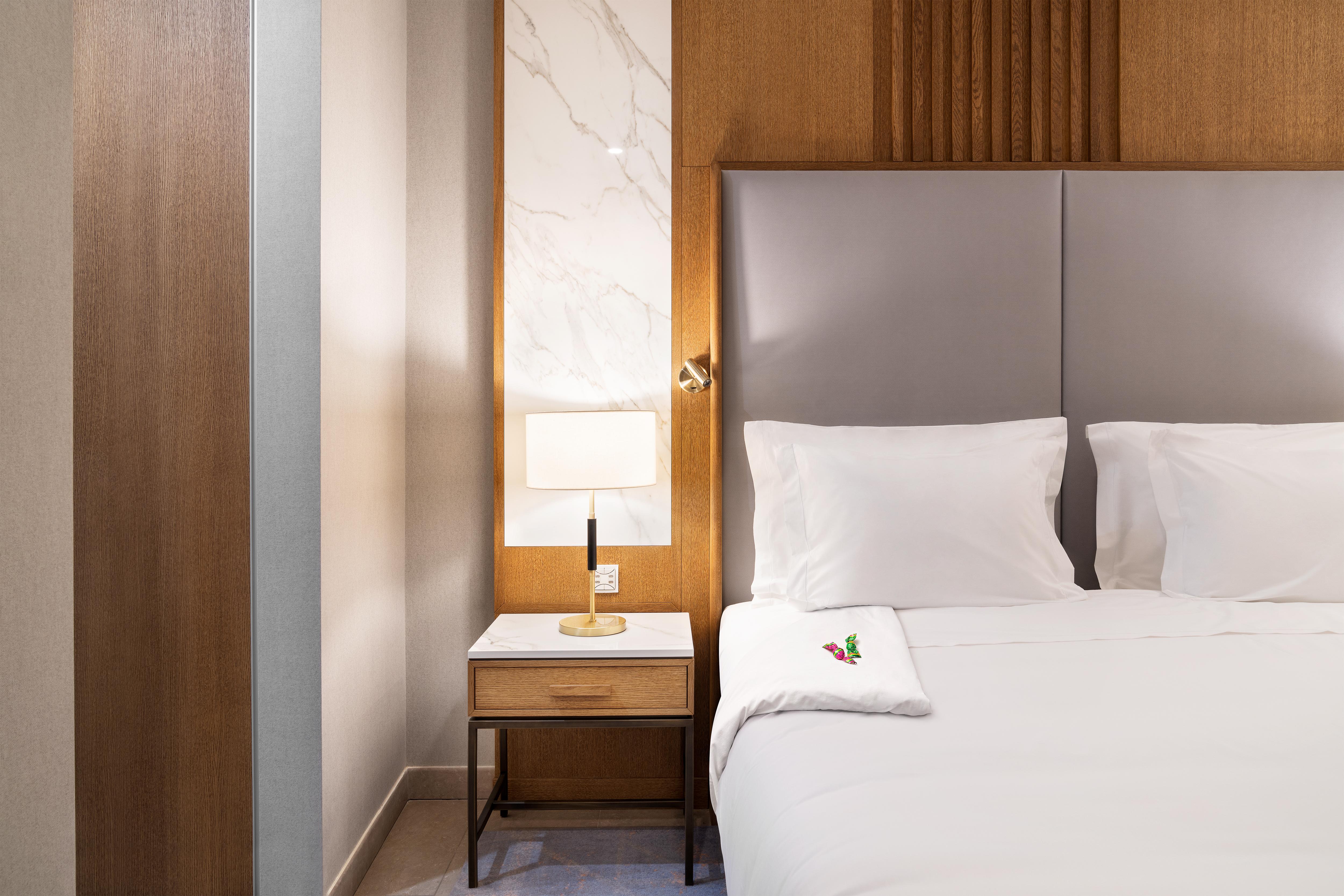 One Bedroom Sunset Suite
