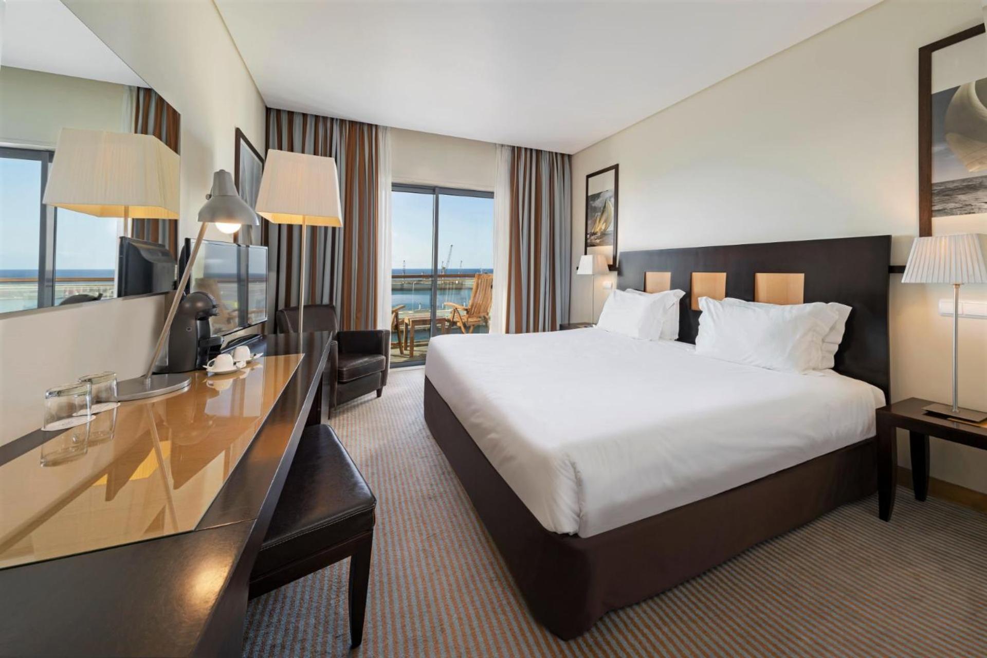 Executive Double or Twin Room Sea View