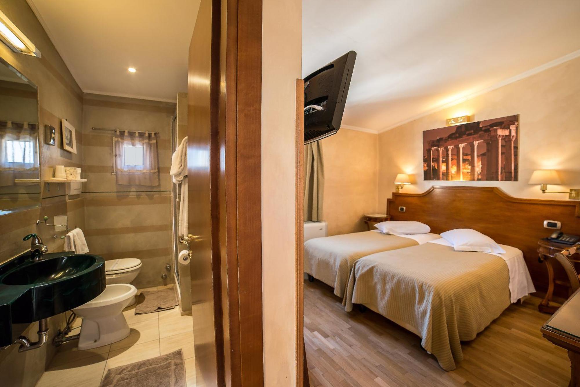 Classic Double Room