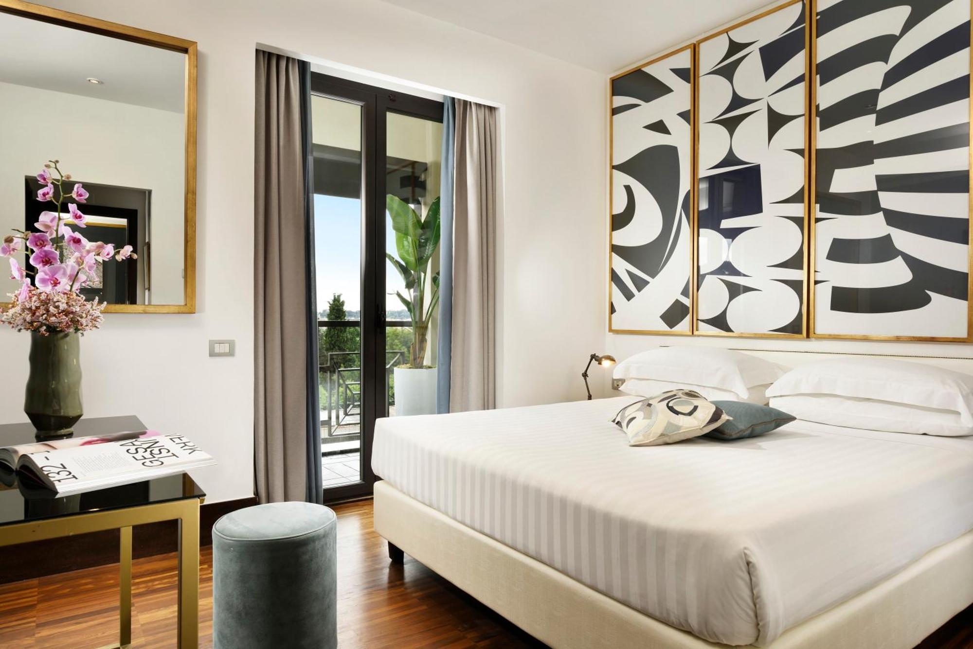 Comfort Double or Twin Room