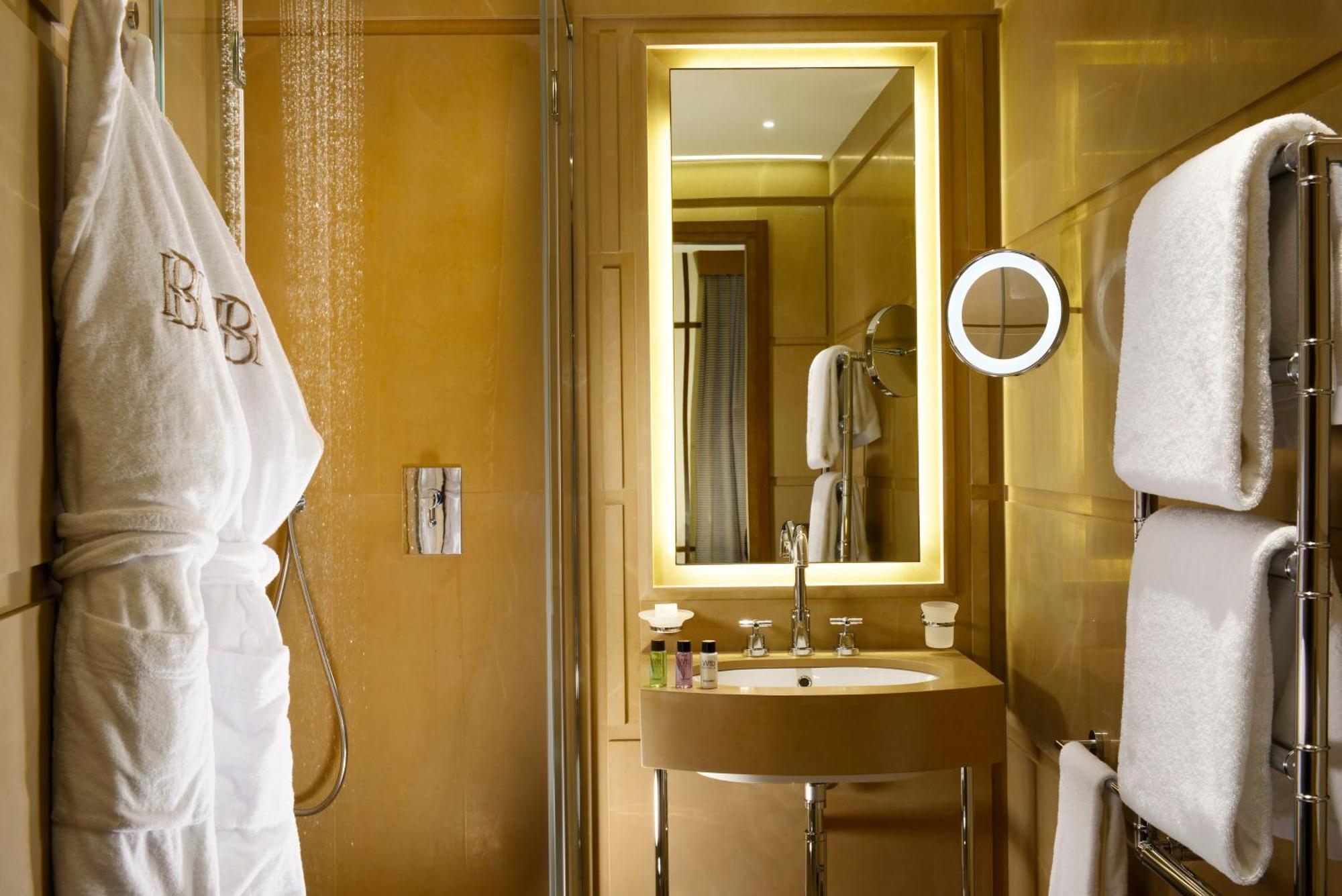 Superior Double or Twin Room,1274697574:JPEG