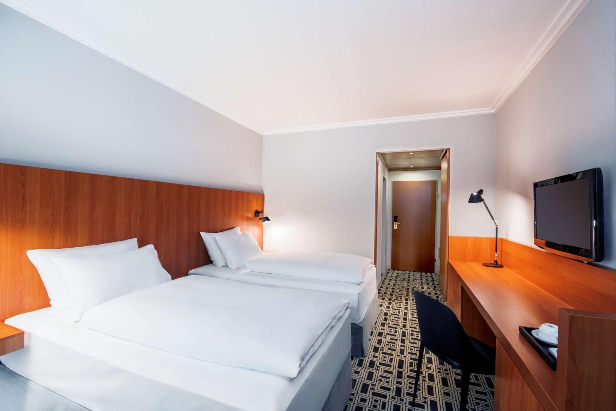 Standard Double or Twin Room Extra Bed,1642307066:JPEG