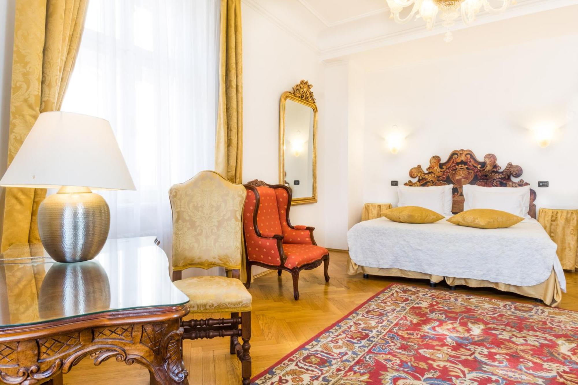 Comfort Double or Twin Room