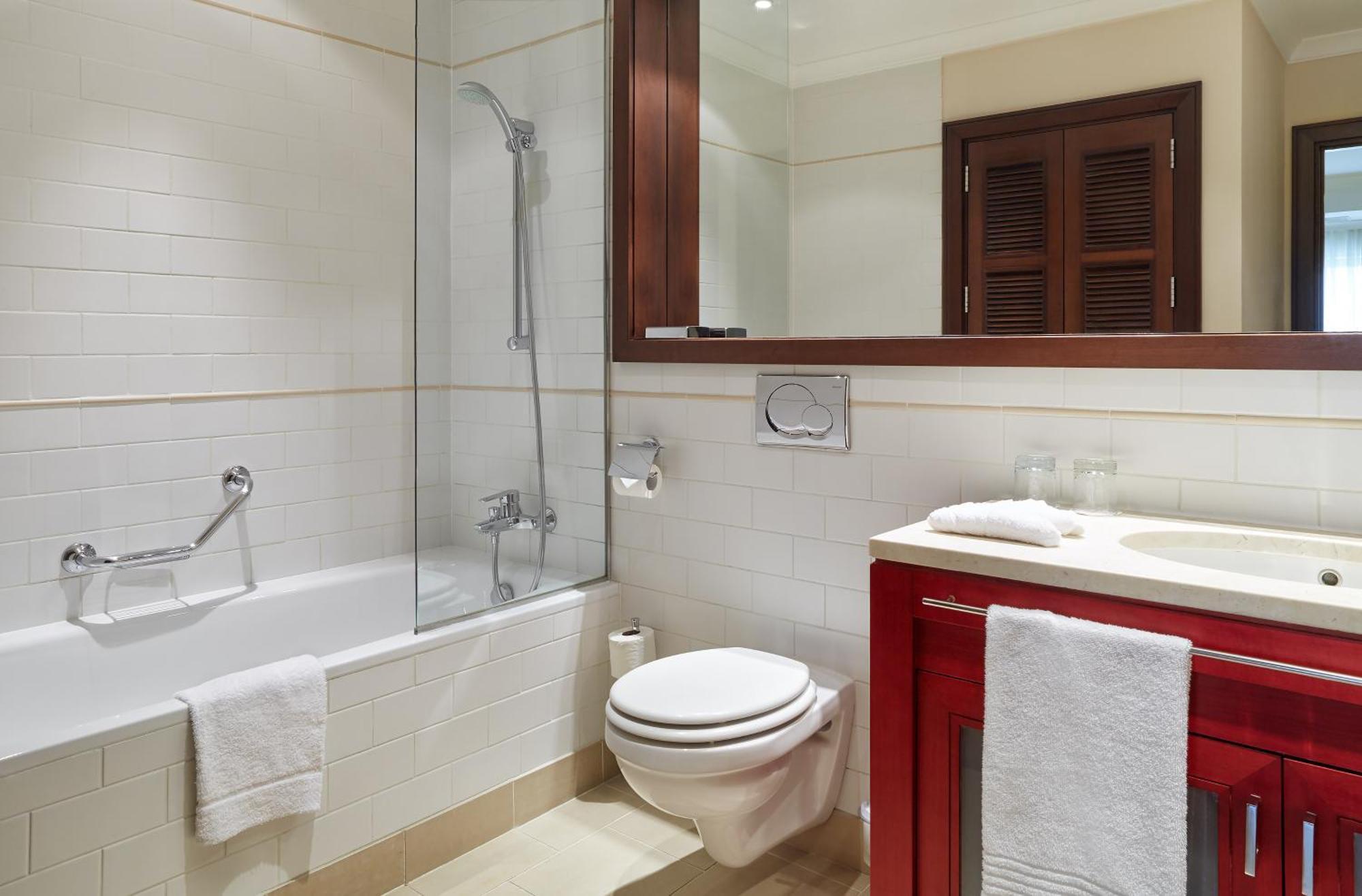 Deluxe Residence Royal Spa Access